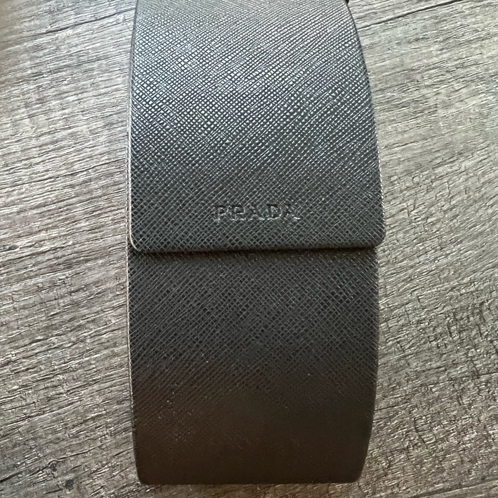 Women’s Prada Sunglasses - Picture 6 of 7